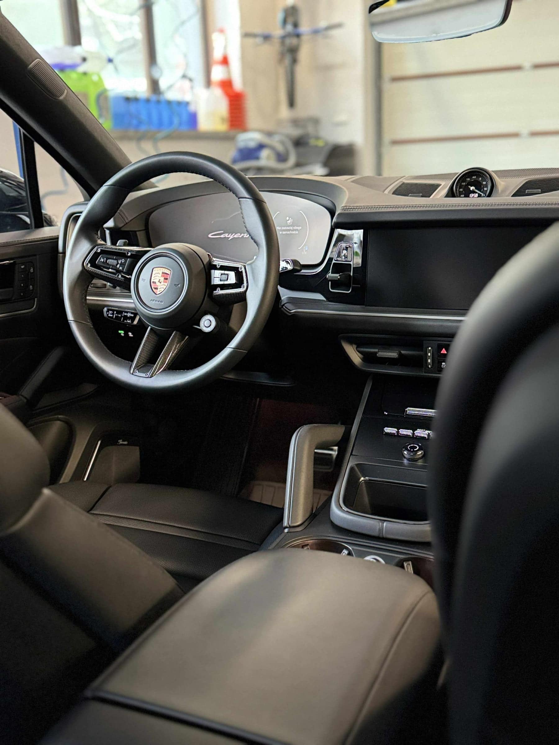 Deska rozdzielcza i kierownica Porsche Cayenne